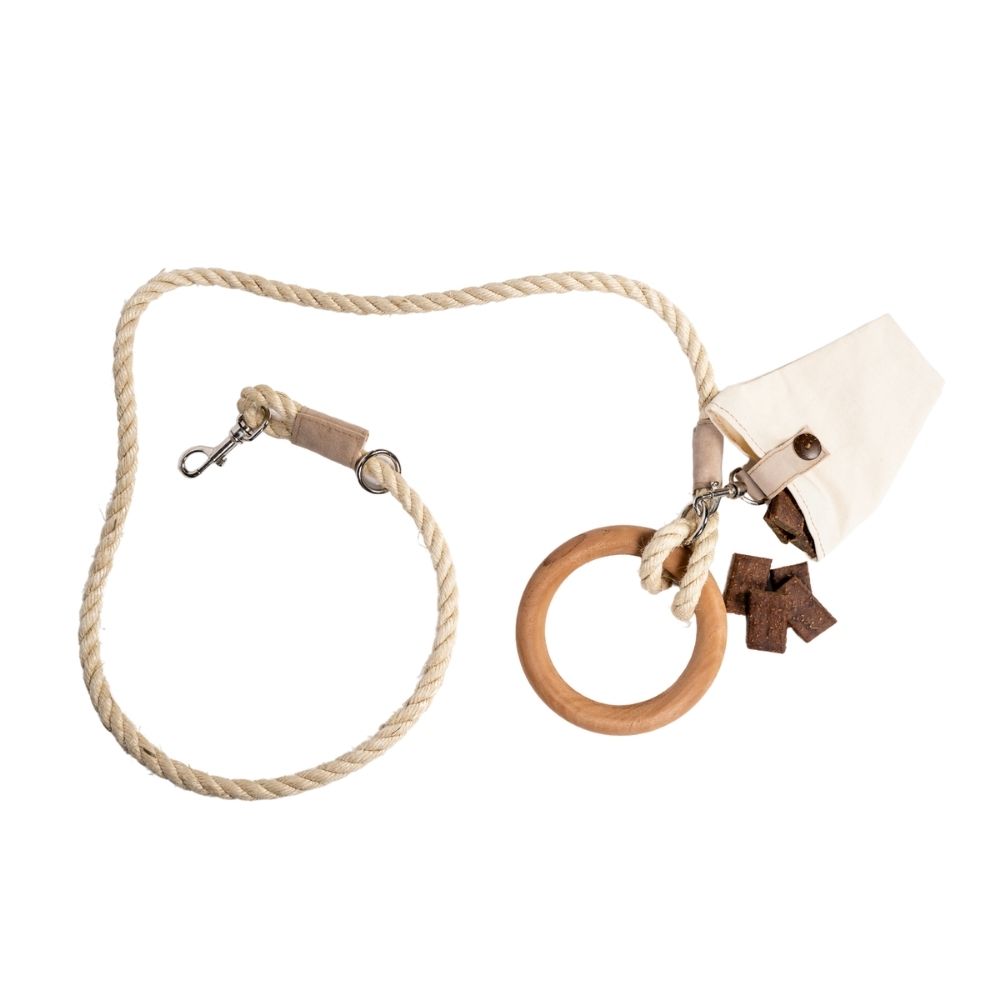 5-Foot Jute Dog Leash with Cedar Handle & Storage Bag